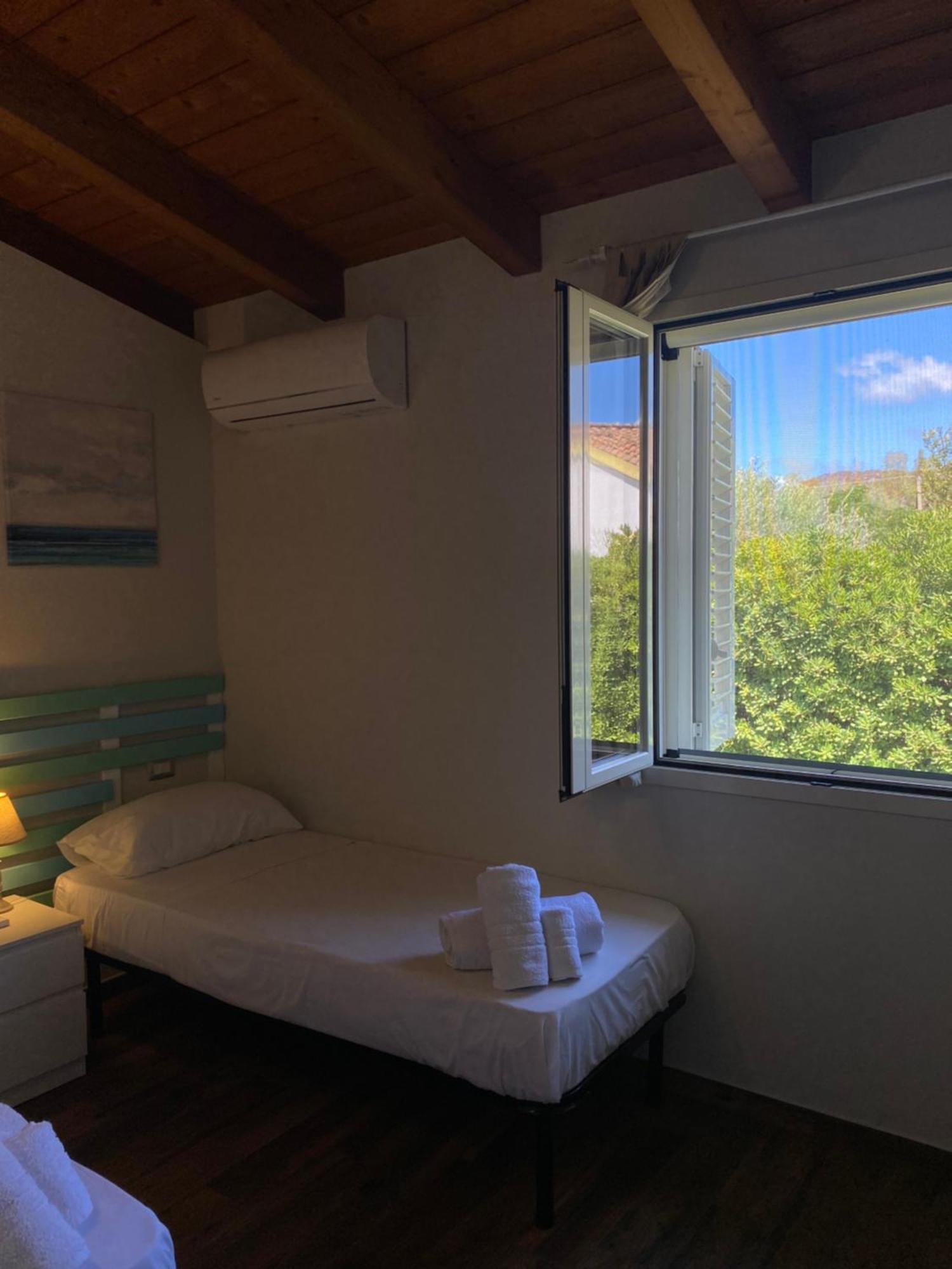 La Casa Dell Olivo Villa Castiadas Kültér fotó
