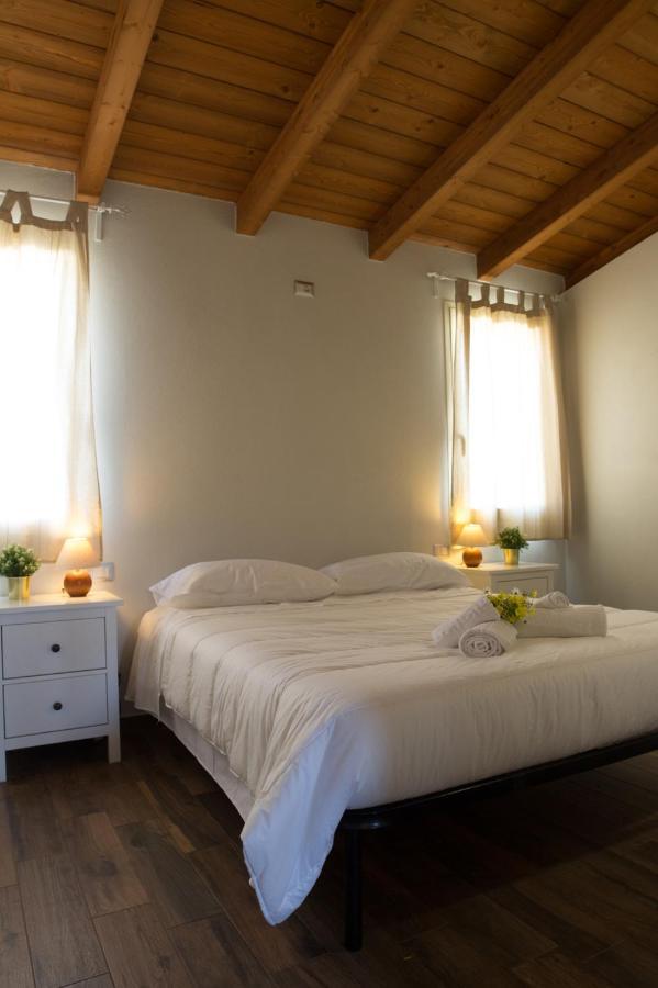 La Casa Dell Olivo Villa Castiadas Kültér fotó